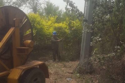 10千伏棗康工535線(xiàn)路導(dǎo)線(xiàn)更換施工現(xiàn)場(chǎng)