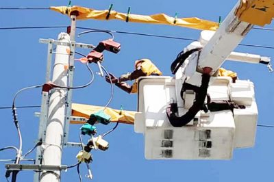 國網(wǎng)茌平縣供電公司：帶電T接某塑料制品廠高壓業(yè)擴(kuò)安裝工程