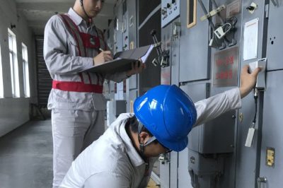 毛家塘、朝陽(yáng)、江家坪變電站開(kāi)展10kV開(kāi)關(guān)柜重要用戶聯(lián)合排查