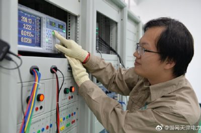 電動汽車充電設(shè)備檢測實驗室開展交流充電樁檢測