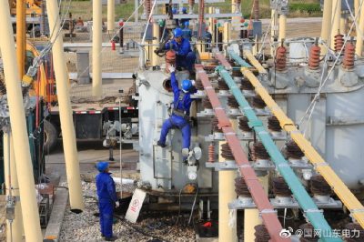 110千伏霍莊變電站設備秋檢除缺陷