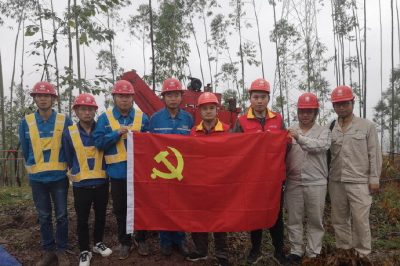 共產(chǎn)黨員服務(wù)隊服務(wù)基層開展崗位實踐活動