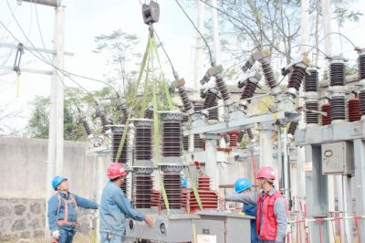 三甲35千伏變電站35千伏間隔擴建工程現(xiàn)場