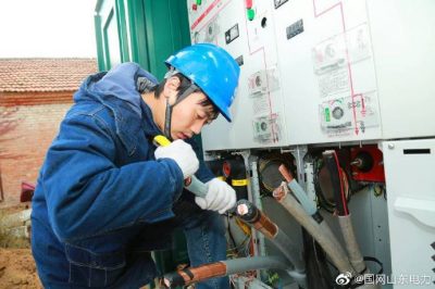 10千伏高塘線對新增環(huán)網(wǎng)柜進行電纜頭制作