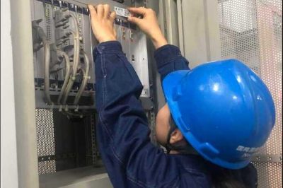 渭南供電公司對所屬通信設備進行實物ID貼標