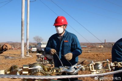 搶修因工程車輛違規(guī)操作導致A相斷線