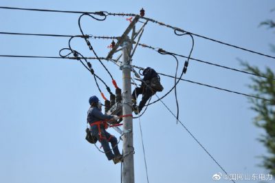 10千伏溫村線開展配網(wǎng)改造升級(jí)任務(wù)