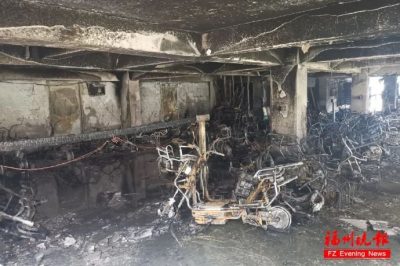 突發(fā)！100多輛電動車被燒毀！