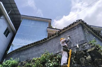 為客戶更換舊墻擔(dān)、安裝新墻擔(dān)