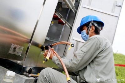 安裝環(huán)網(wǎng)柜、計量柜和箱式變壓器