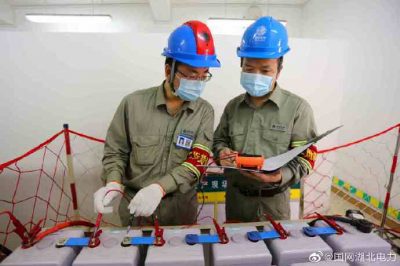 通過充放電試驗檢測蓄電池性能