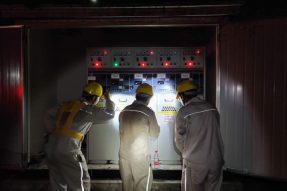 對南川工業(yè)園區(qū)的環(huán)網(wǎng)柜，開閉所，電纜溝進行夜間巡視及紅外線測溫