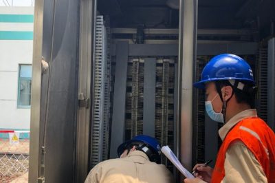 在500千伏斗山變開(kāi)展保護(hù)更換勘察工作