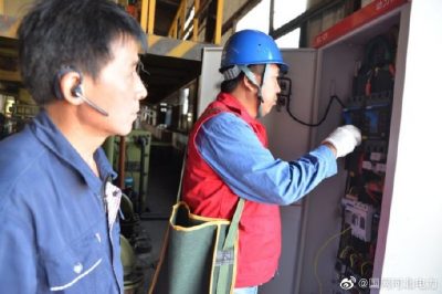 元氏公司開展“親情服務(wù)”大走訪活動