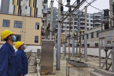 全面檢查西鄉(xiāng)變設(shè)備設(shè)施及防汛防潮、防小動物等措施