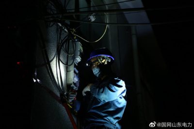 夜間迅速“出診” 保障供電安全