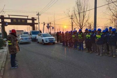 對(duì)時(shí)村營(yíng)鄉(xiāng)陳莊村進(jìn)行農(nóng)網(wǎng)升級(jí)改造