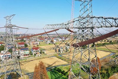 加強(qiáng)輸變配電設(shè)備特巡工作