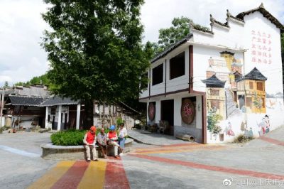 重慶云陽供電公司 走村入戶守護鄉(xiāng)村用電安全